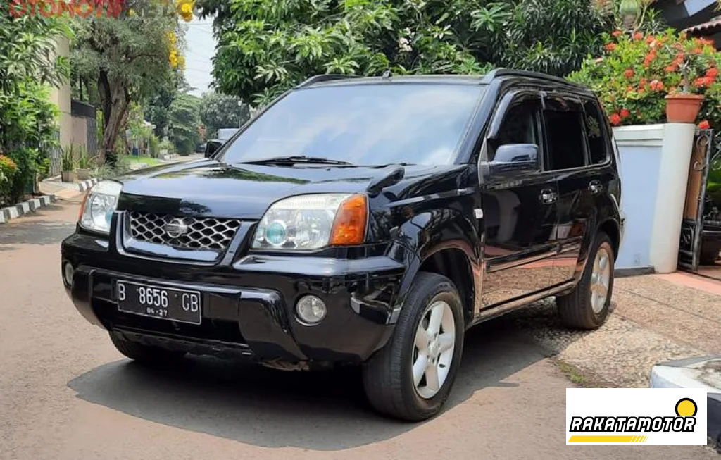 inspeksi Nissan X-Trail T30 bekas
