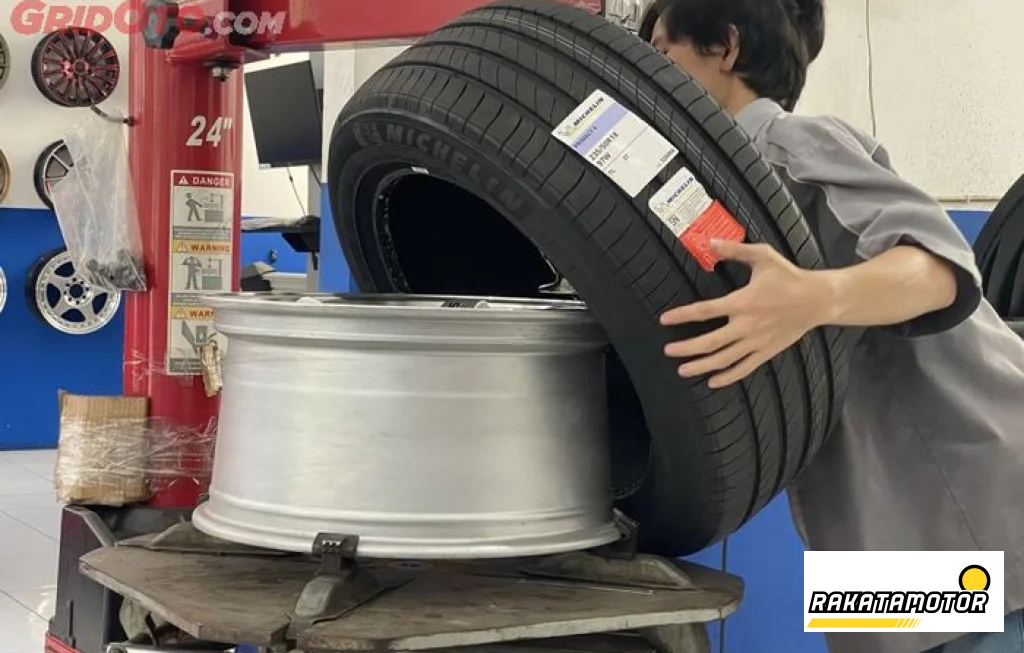 ganti ban mobil baru